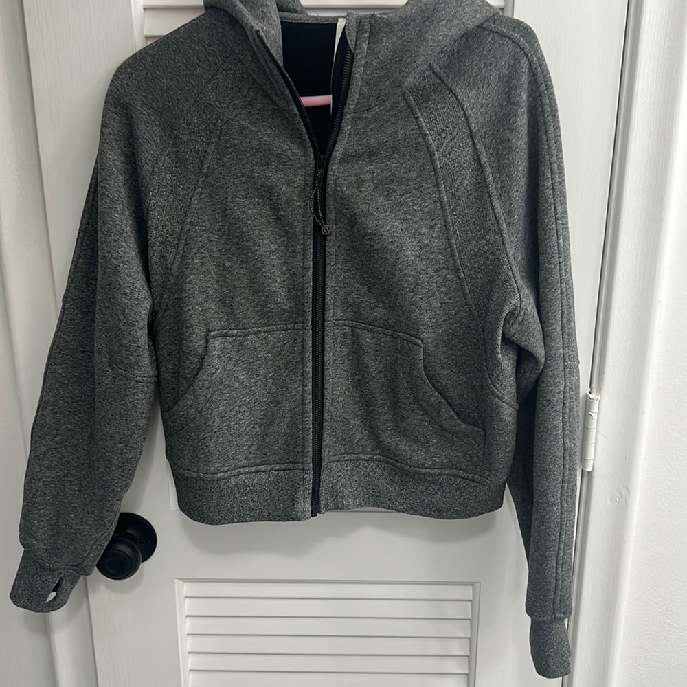 Lulu lemon cropped Scuba